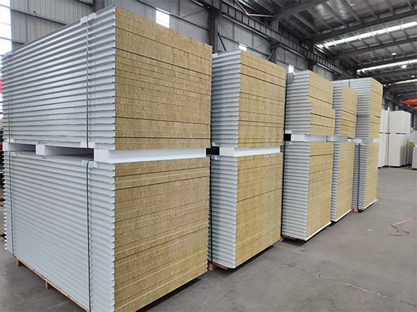 哪種凈化板的防火性能更好？