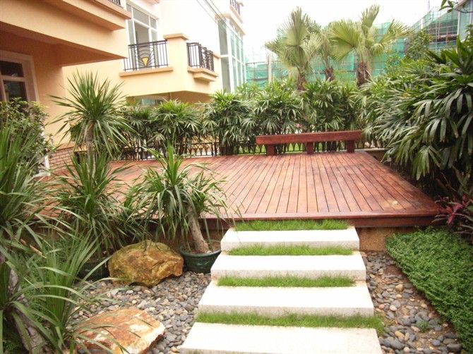 防腐木花架圍欄，庭院里的別致一景